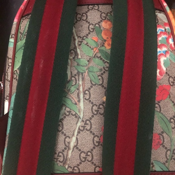 AUTHENTIC GUCCI FLORAL BACKPACK - Picture 3 of 8